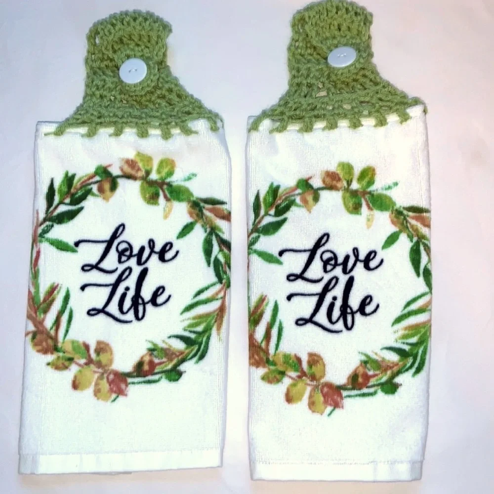 HAND CRAFTED Colorful Crocheted Top Hanging Kitchen or Bathroom Hand Towels - Picture 1 of 7
